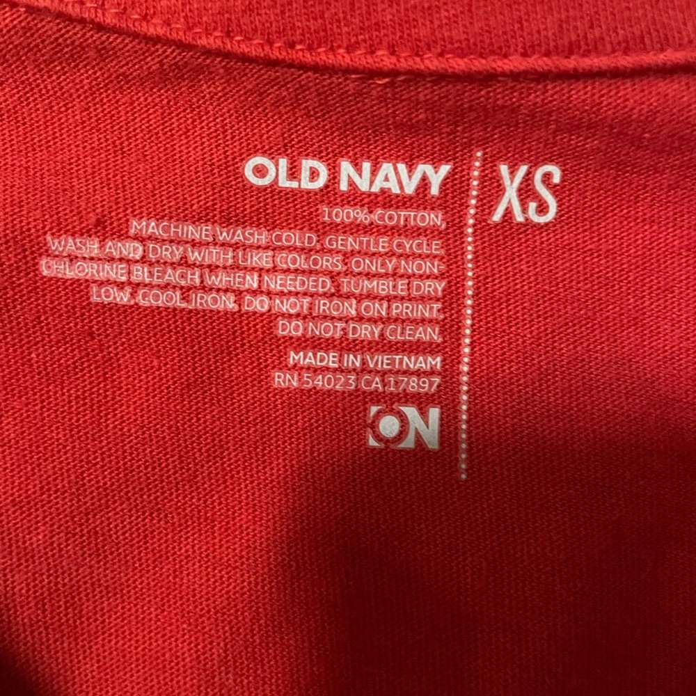 Old Navy polo shirts (set of 2) - Picture 4 of 6